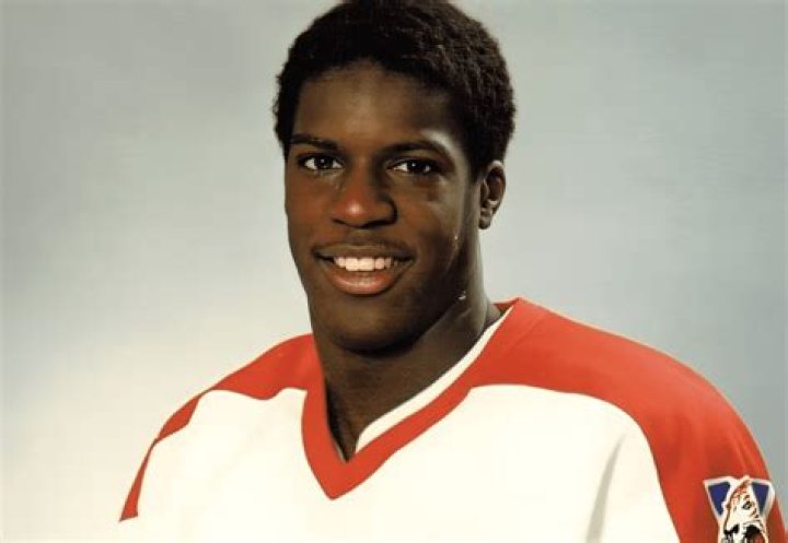 Former NHL Reginald Savage Cancer Linked To Death Obituary