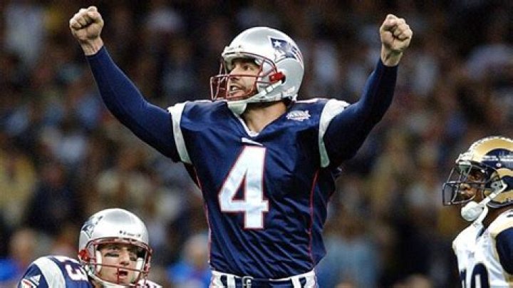 Former Patriots kicker and Super Bowl hero Adam Vinatieri retires
