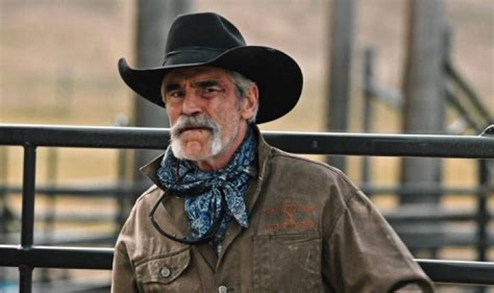 Forrie J Smith age How old is Yellowstone's Lloyd Pierce actor? TV