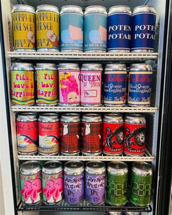 Fresh crowlers are now in your local liquor store! Check out the list