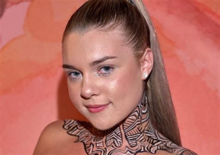 Gabbie Carter Kimdir? Boyu, Yaşı, Sevgilisi ve Fotoğrafları in 2022