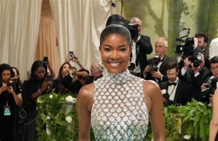 Gabrielle Union can't stop smiling with Dwyane Wade before honeymoon