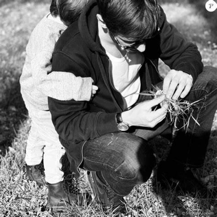gaspard ulliel et son fils EastEndSearch