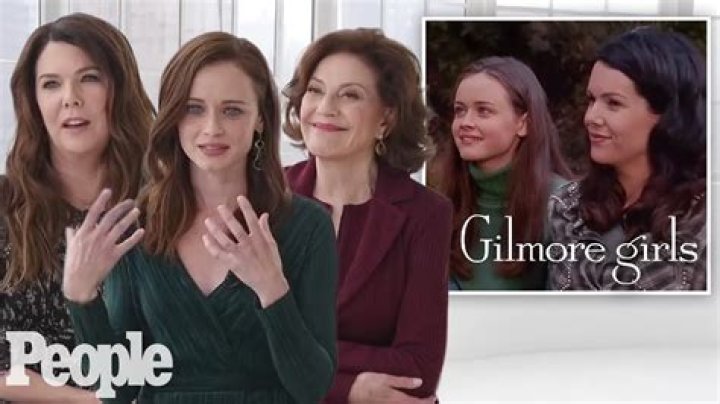 Gilmore Girls Lauren Graham Opens Up About Being Raised By Her Father