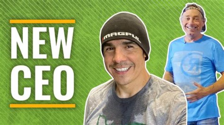 Greg Glassman Retires, Dave Castro to New CEO of CrossFit BarBend