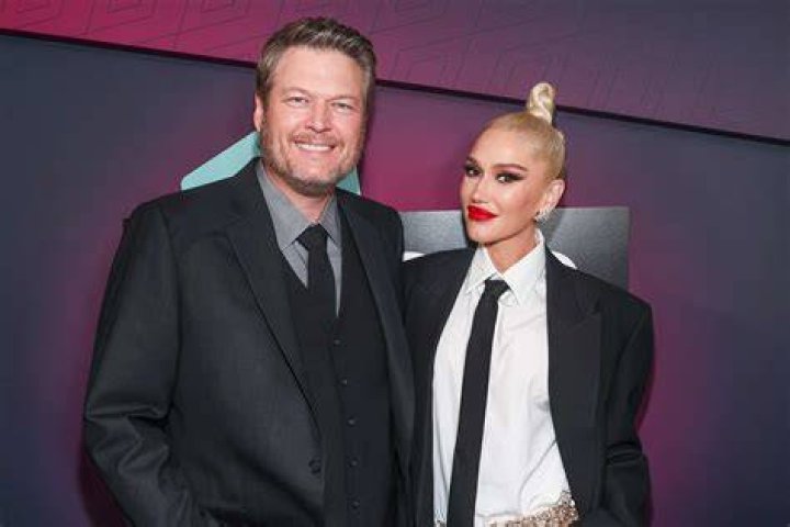 Gwen Stefani & Blake Shelton Are &lsquo;Talking About Having A Baby&rsquo; Together