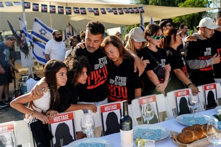 Hamas afferma di aver "catturato il comandante israeliano Nimrod Aloni