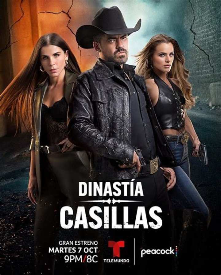 Hanssel Casillas, enamorado y perdido en los 90s con el recuerdo de una