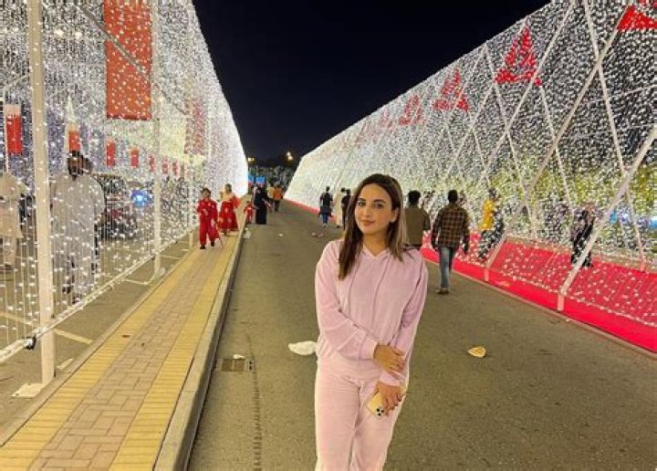 Hareem Shah Colgate Video, Toothpaste Ad Who Is She? Age