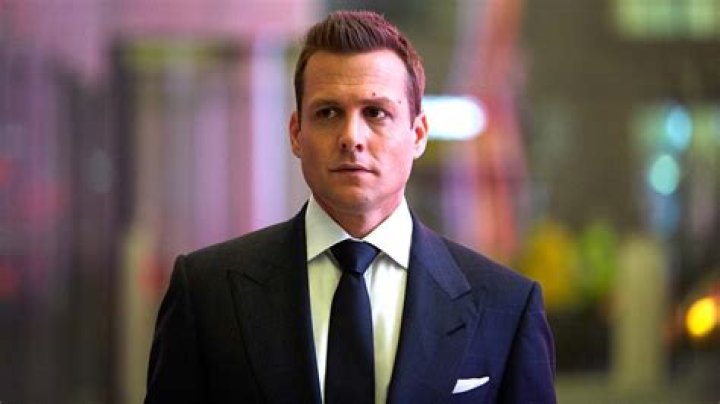 Harvey Suits Photo (36639741) Fanpop