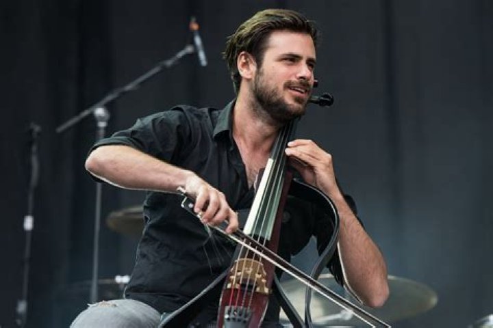 Hauser A Cellist with Incredible Charisma and Music That Touches Your