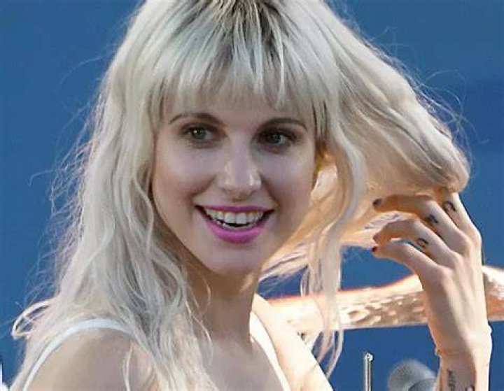 Hayley Williams Height, Age, Bio, Weight, Body Measurements, Net Worth