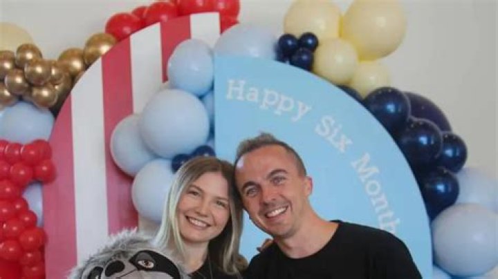 Hijo de Frankie Muniz cumple un a&ntilde;o, &iexcl;y es id&eacute;ntico a &eacute;l! Series
