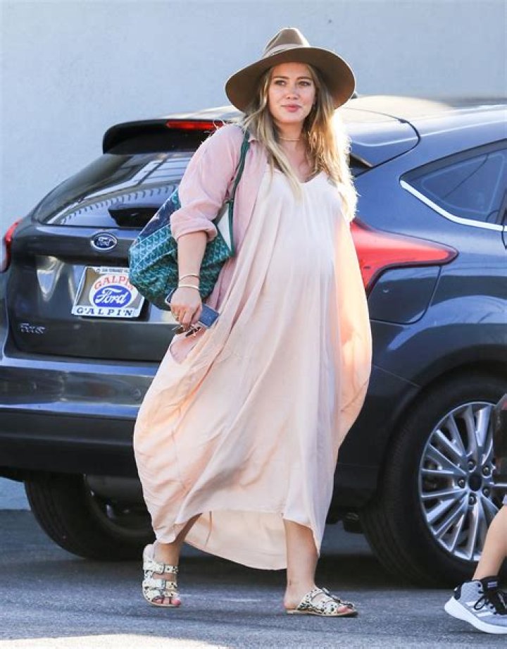 Hilary Duff Is Pregnant! Actress and Husband Matthew Koma Expecting