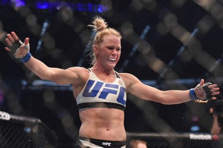Holly Holm FaustFinella