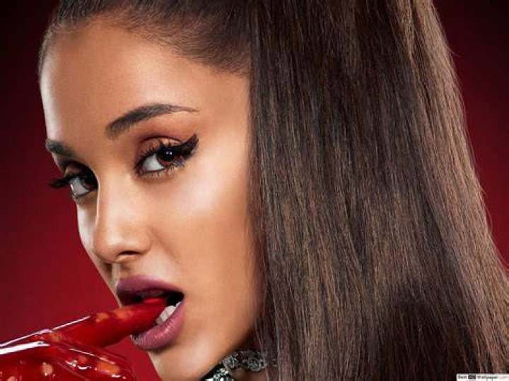 Hottest Female Singers 2018 2048x1536 Wallpaper teahub.io