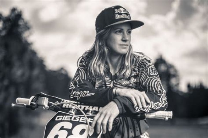 Hottest Women in MX MotoRelated Motocross Forums / Message Boards