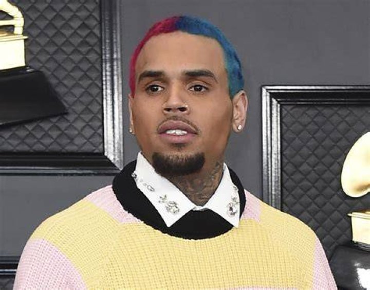 How Close Is Chris Brown With His Mother, Joyce Hawkins?