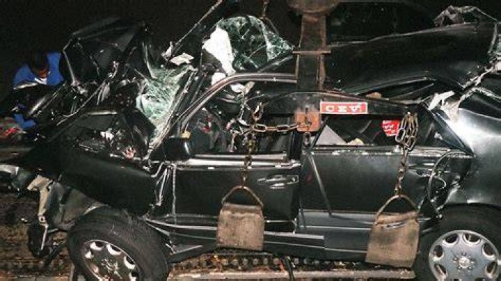 How did Princess Diana die? Truth behind tragic car crash and 'tiny