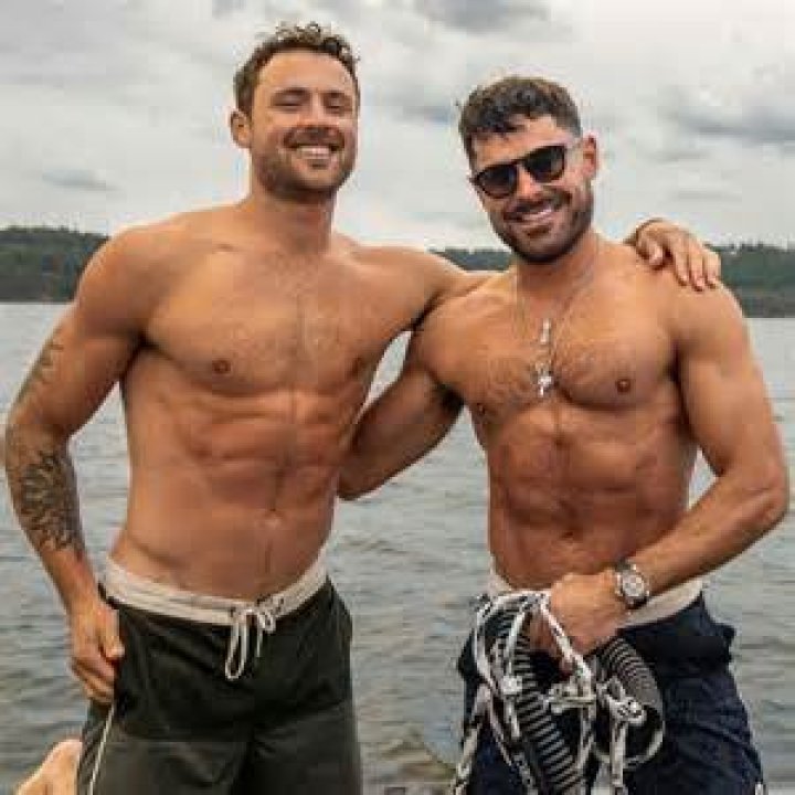 How is Dillon Gabriel related to Roman Gabriel?