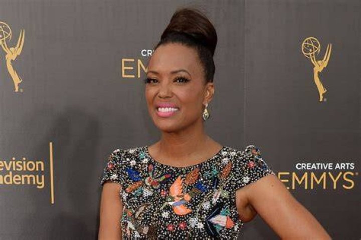 How much is Aisha Tyler's net worth today