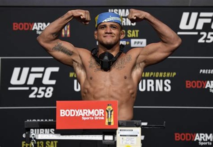 How Tall is Gilbert Burns?