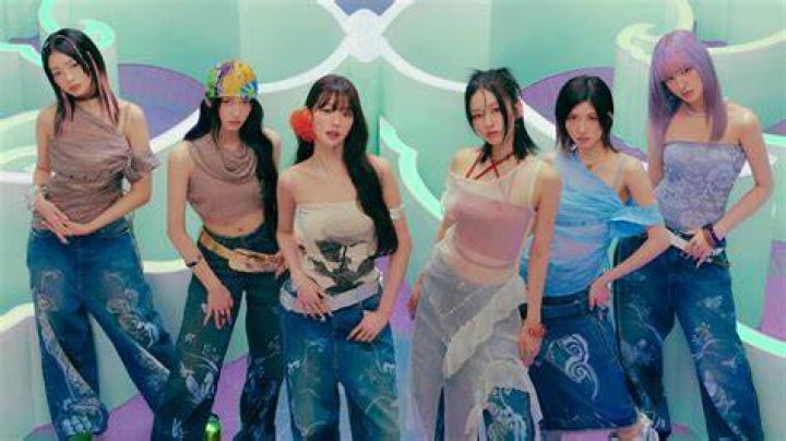 Hypeabis Lengkap, Rei & Leeseo Gabung Jadi Personel Girl Group IVE