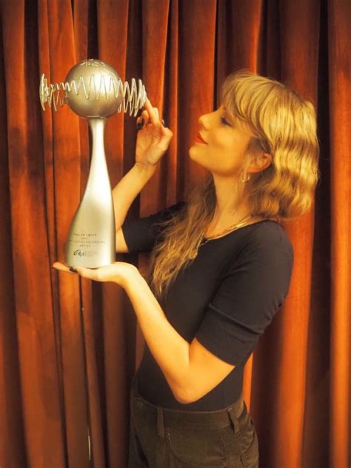 IFPI Global Recording Artist of the Year 2022 Ranking Who Is The Top