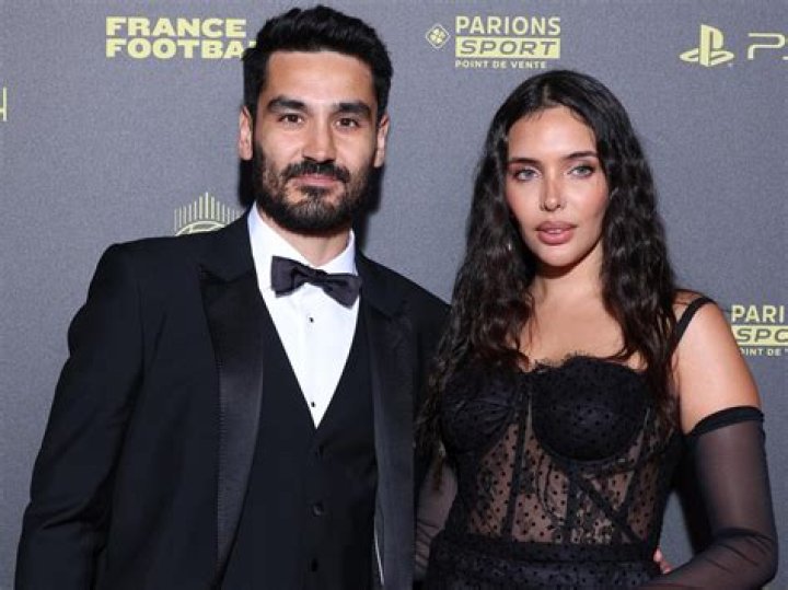 Ilkay Gundogan Age Height Wife Children Family Biography