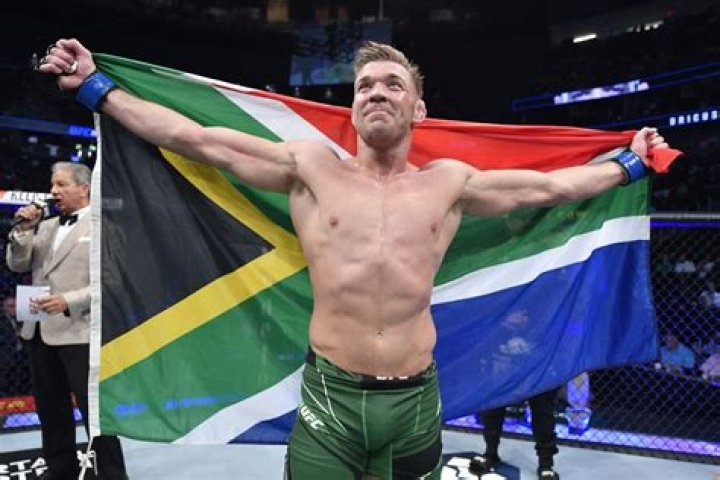 Injury forces Dricus Du Plessis out of UFC 269 bout with Andre Muniz