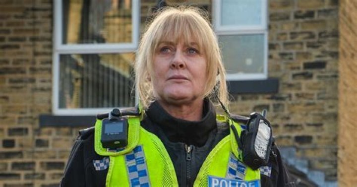 Inside Sarah Lancashire's REAL Happy Valley Review Guruu