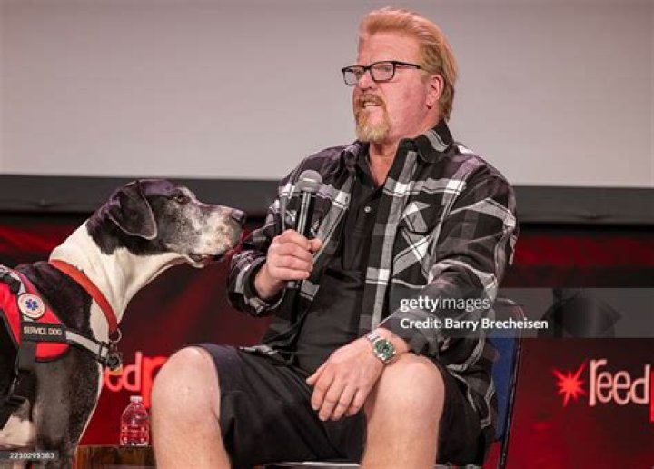 [Interview] Jake Busey Details His "Stranger Things" Character, a Foul