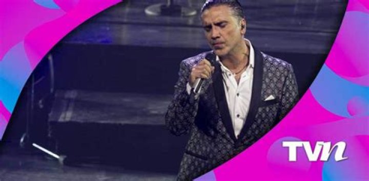 ¿Cuánto mide Alejandro Fernández? Altura Real height