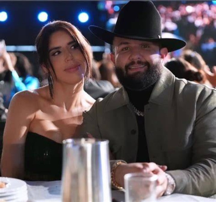 &iquest;Qui&eacute;n es Alejandra Esquer, presunta exesposa de Carin Le&oacute;n de qui&eacute;n se