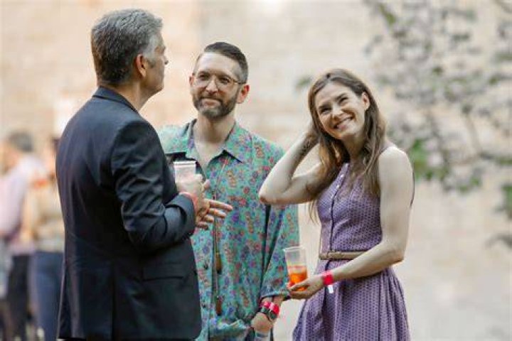 Is Amanda Knox Married? Meet Her Husband Christopher Robinson and See