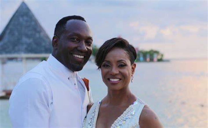 Is John Wyche Married? His Bio, Age, Wiki, Net worth and Wife (MC Lyte