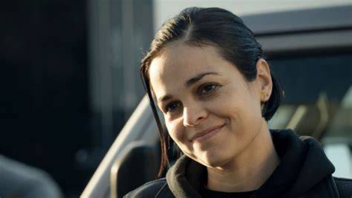 Is Lina Esco Really Leaving SWAT? HD wallpaper Pxfuel