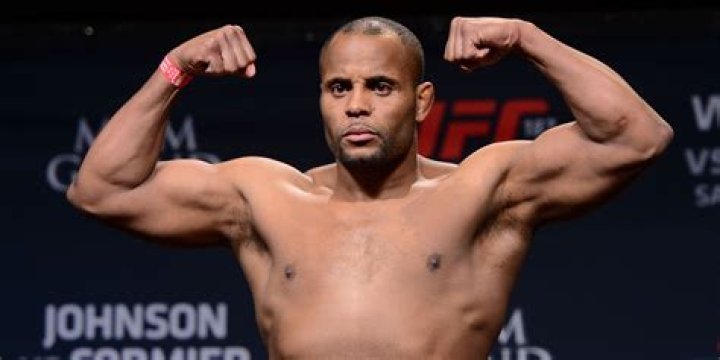 Is UFC Champion Daniel Cormier's wife a hapa? They seem like a happy