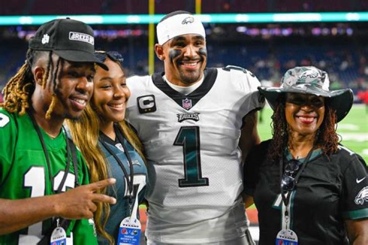 Jalen Green&rsquo;s Parents Meet His Mom Bree Purganan and Dad Marcus