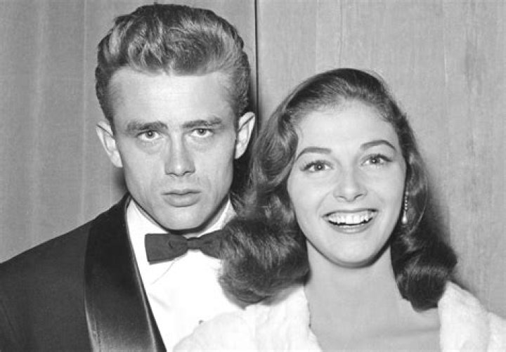 James Dean Never Got Over Losing The Greatest Love of His Life Closer