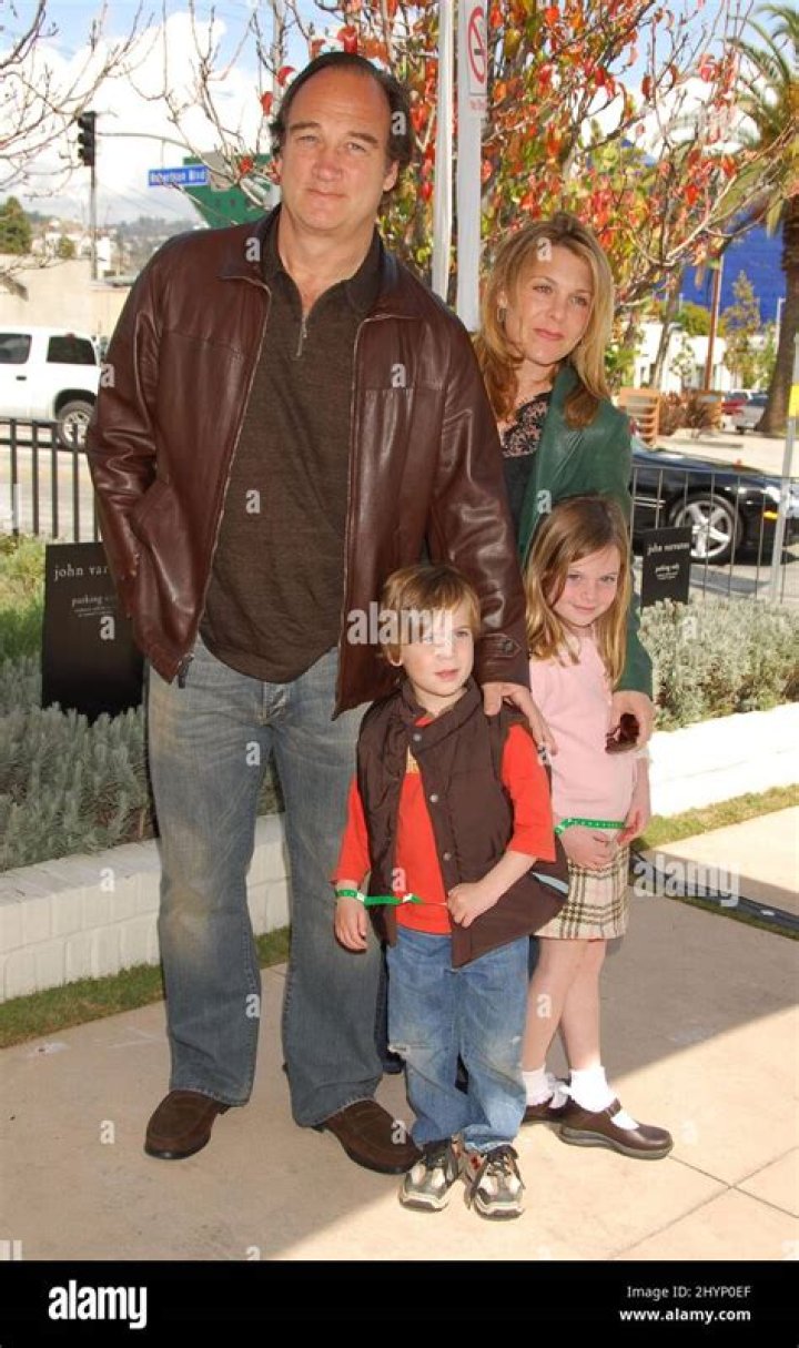 Jamison Belushi Family Parents, Siblings FamilyWing