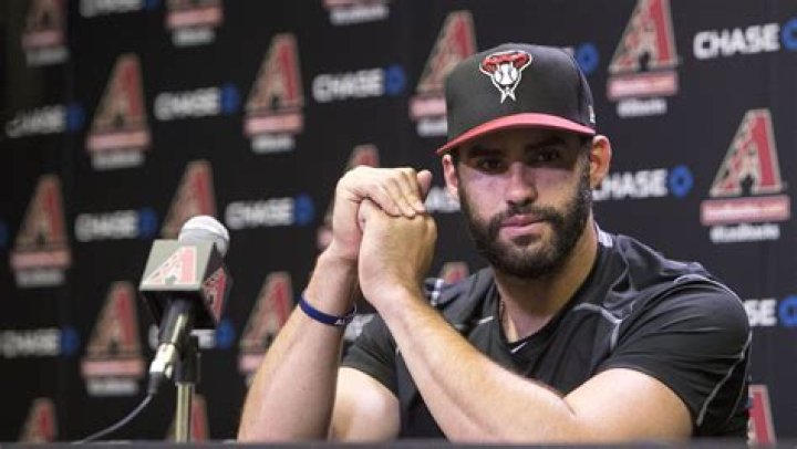 J.D. Martinez news Arizona Diamondbacks still pursuing free agent