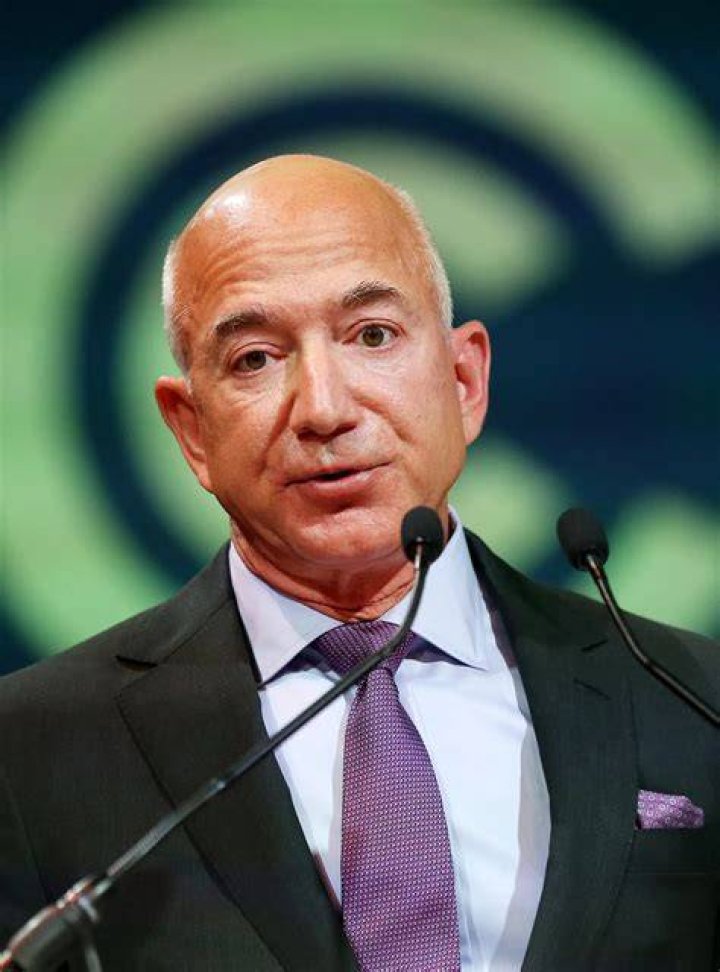 Jeff Bezos Donates 123 Million to Help Fight Homelessness Bloomberg
