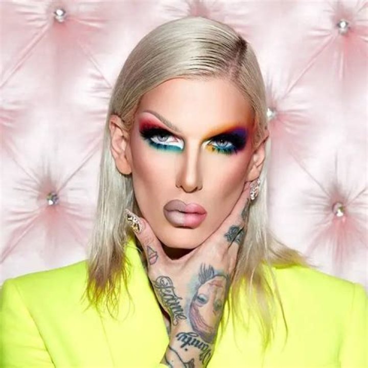 Jeffree Star Age, Bio, Height, Net Worth, Real Name, House