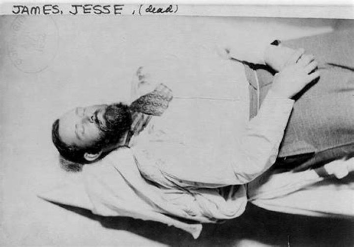 Jesse James The Confederate Guerilla & Notorious Outlaw