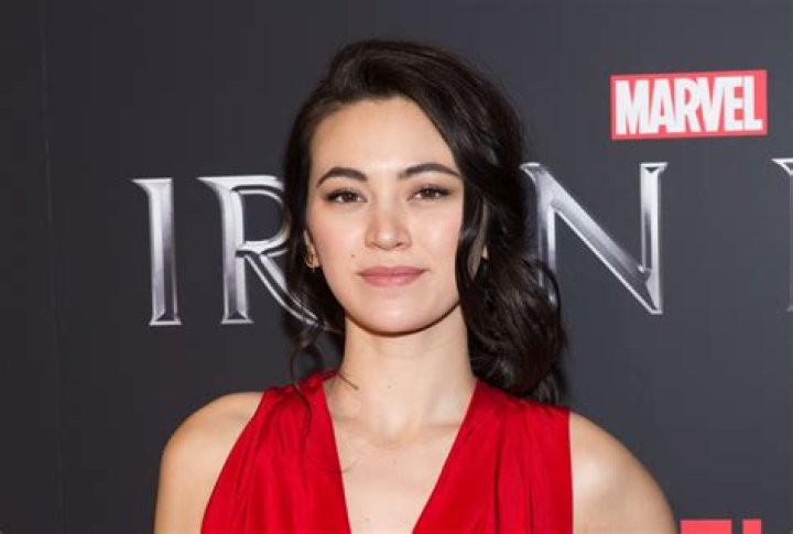 Jessica Henwick Bio, Height, Age, Weight, Boyfriend and Facts Super