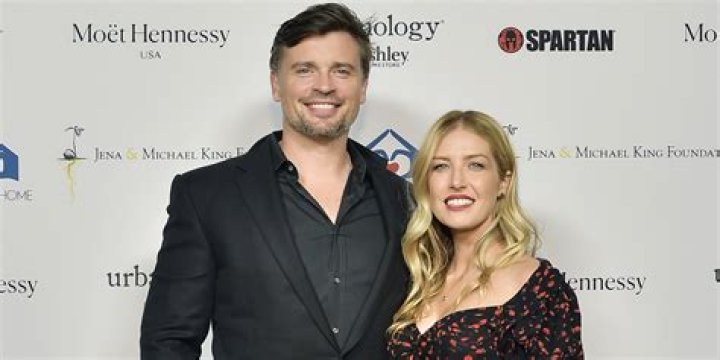 Jessica Rose Lee Is Tom Welling&rsquo;s Wife Inside Her Life and Love Story