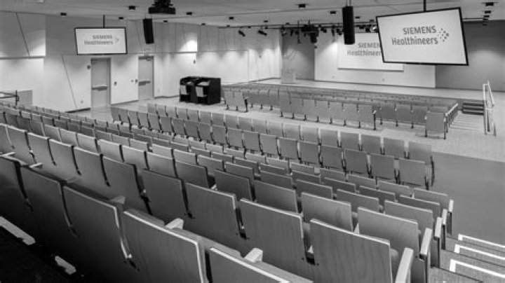 Jewish Community Center Kotobuki Seating Intl.