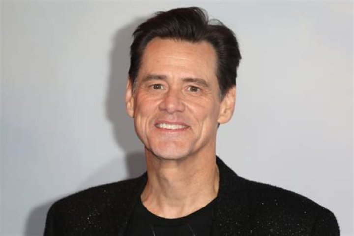 Jim Carrey &laquo;la mia nuova vita&raquo; (in un'autobiografia sui generis) iO