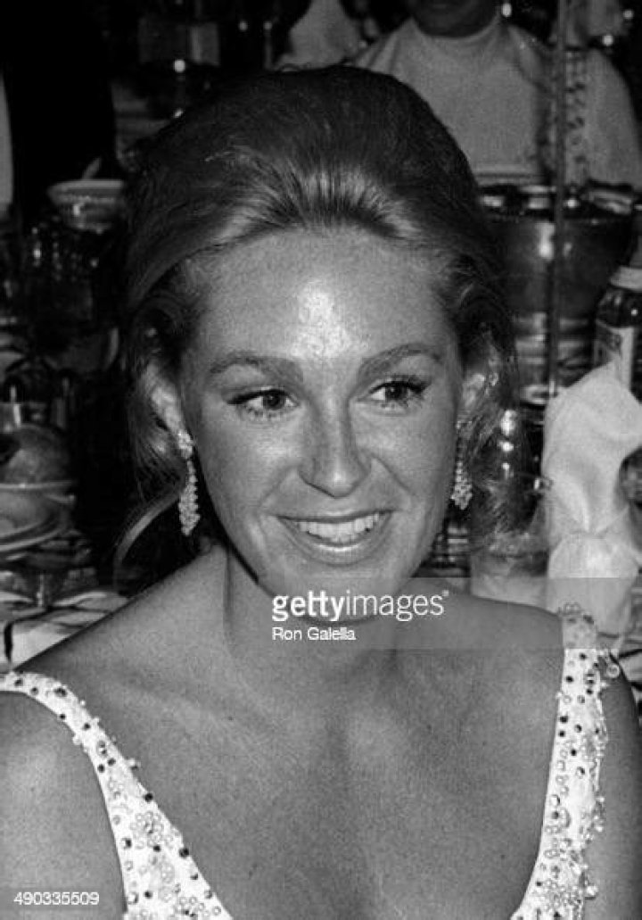 Joan Kennedy attends Restore Ball on September 28, 1970 at the